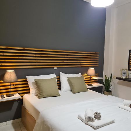 Apartment In The Heart Of The City 3 Larissa Luaran gambar