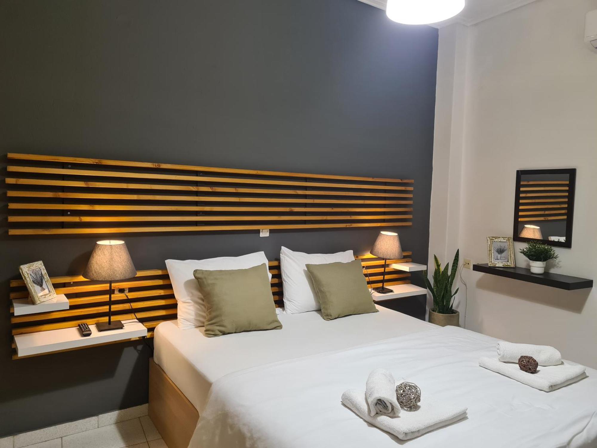 Apartment In The Heart Of The City 3 Larissa Luaran gambar